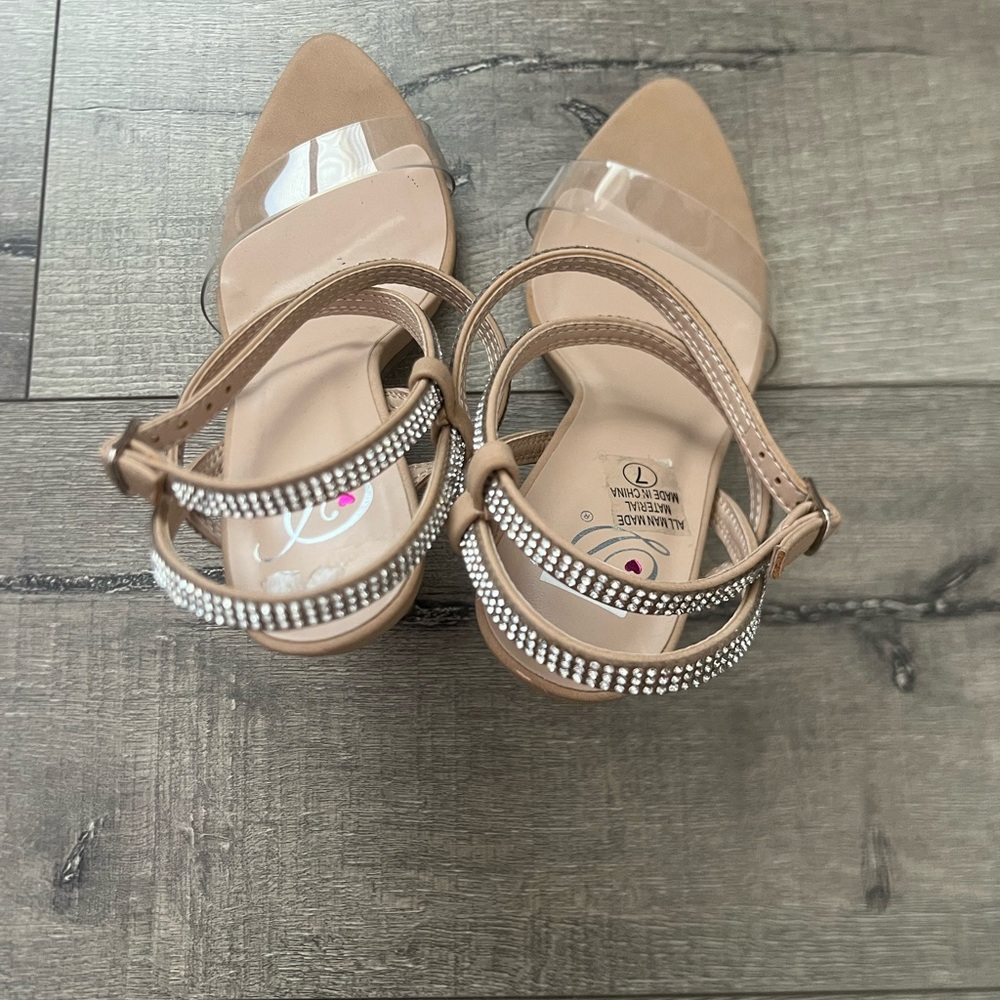 Transparent Toe Strap w/ Diamond Heel Strap